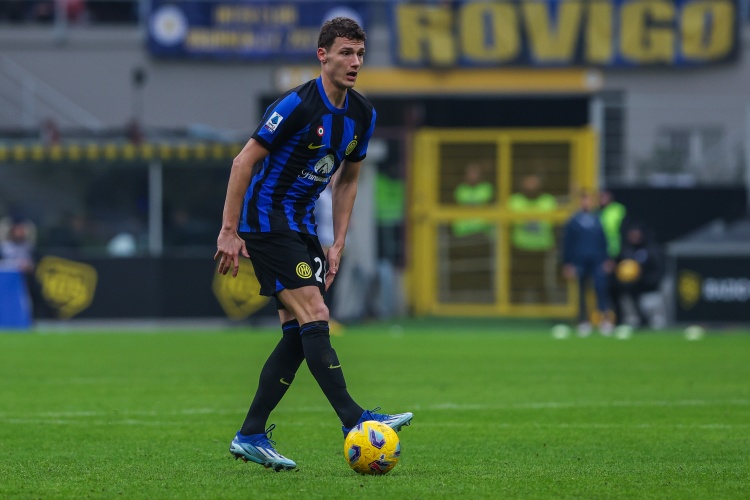 Leyu-每体:帕瓦尔示好巴萨,但后者目前签人很难&首要任务仍是注册