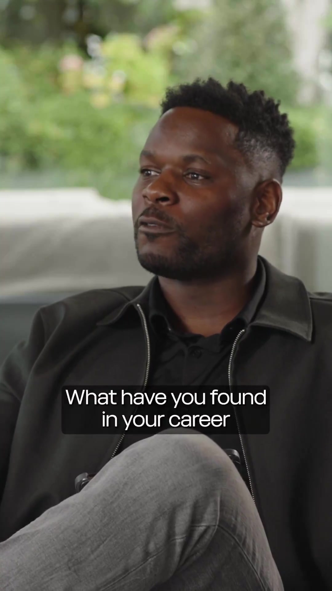 穆勒：梅西是最伟大球员！梅罗都很疯狂，但梅西更优雅些